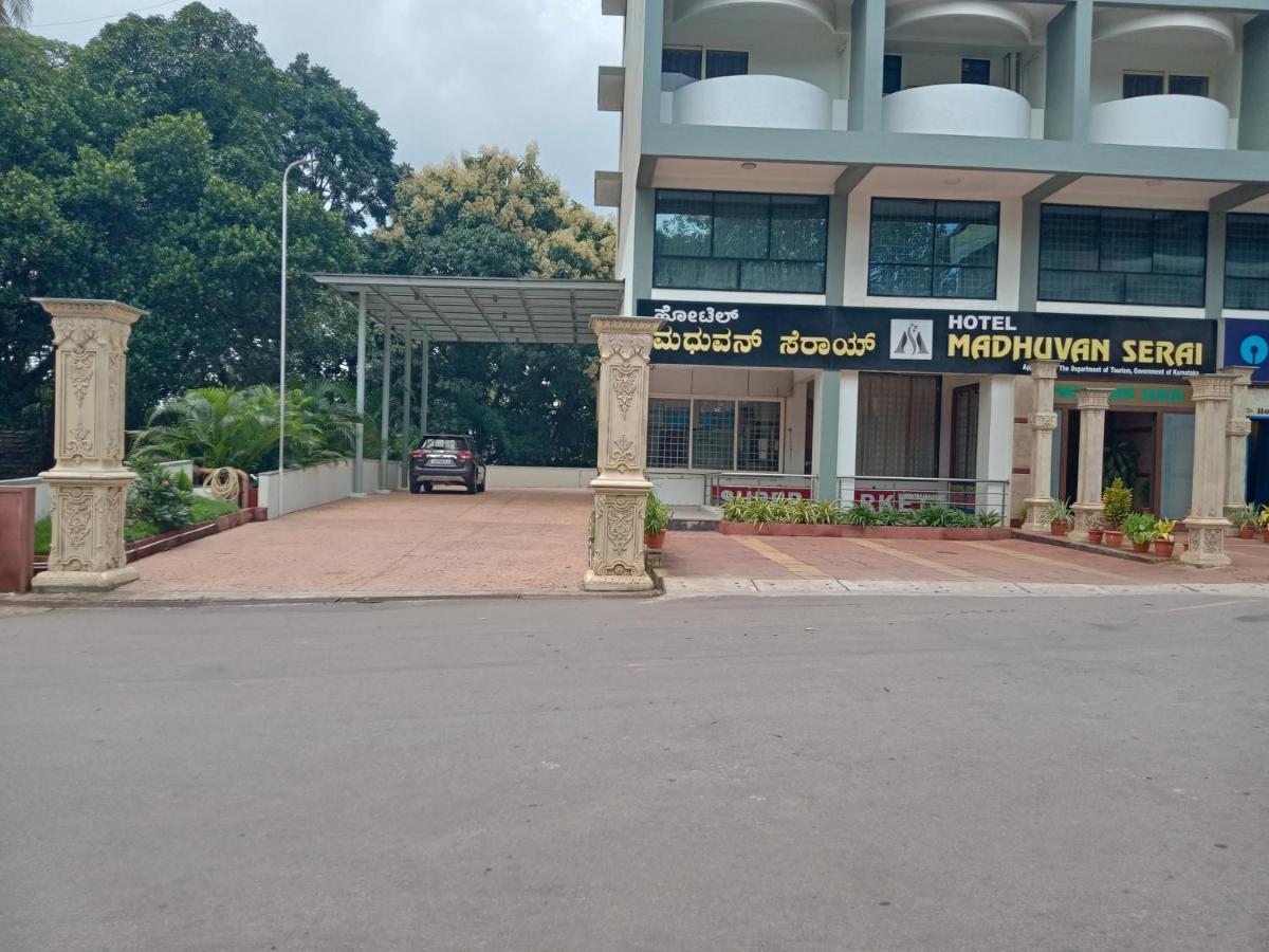 Hotel Madhuvan Serai Manipal Εξωτερικό φωτογραφία