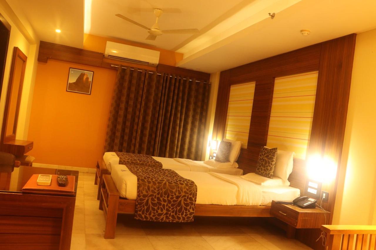 Hotel Madhuvan Serai Manipal Εξωτερικό φωτογραφία